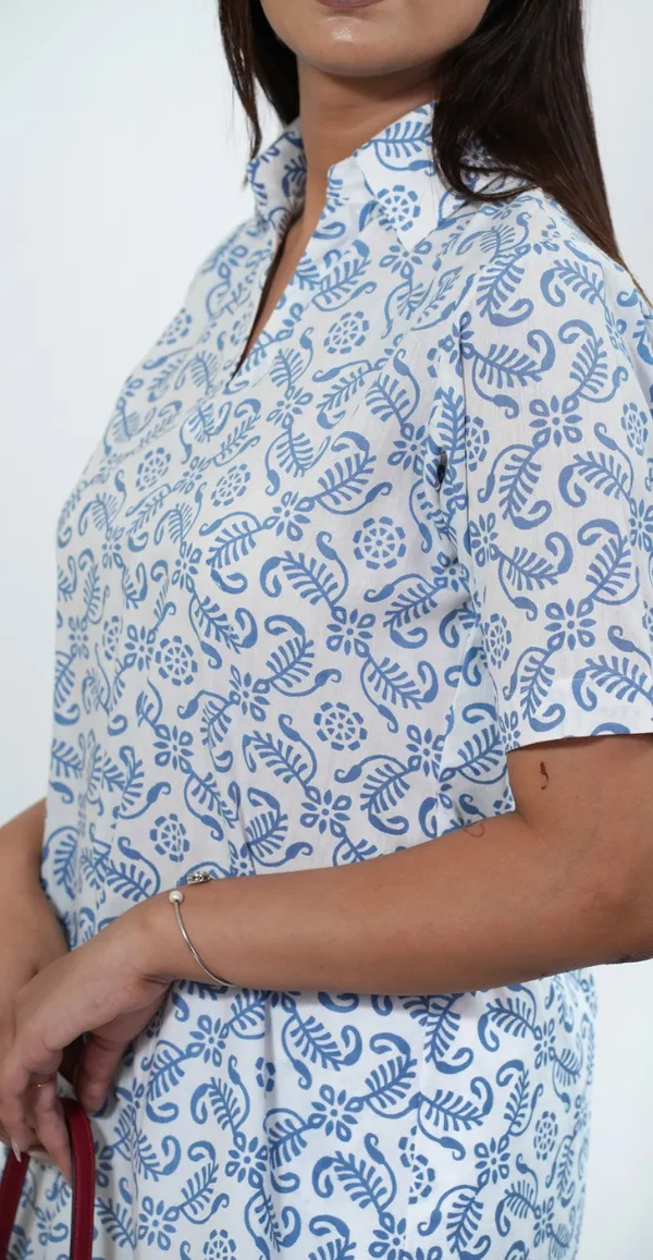 Traditional_Print_White_And_Blue_Co-Ord_Set_Comfortable_Casual_Outfit