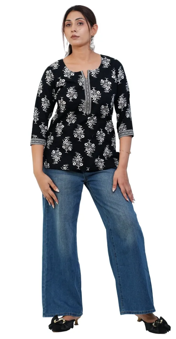 Black_And_White_Printed_Kurti_Chic_Everyday_Style
