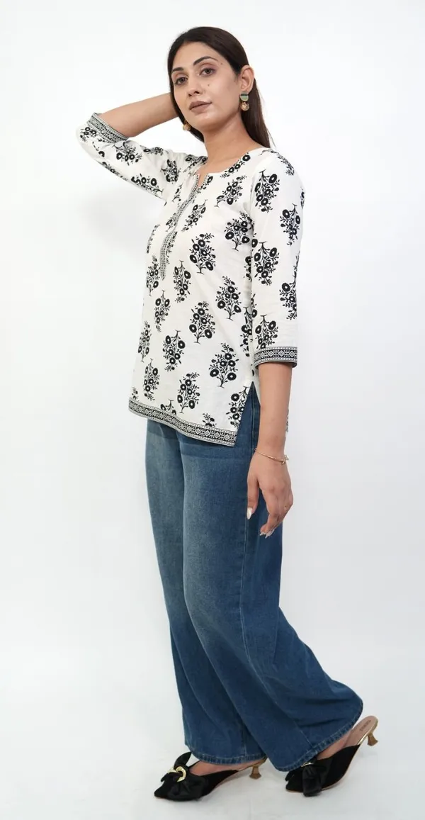 White_Kurti_With_Black_Print_Stylish_Casual_Office_Wear