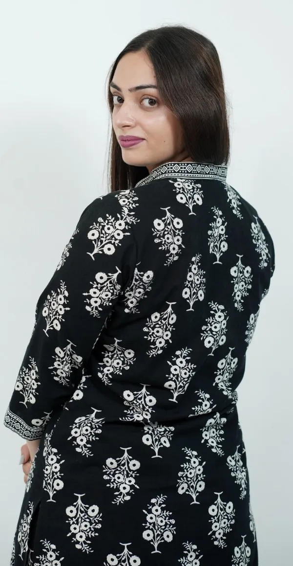 Black_And_White_Printed_Kurti_Set_Stylish_Cotton_Daily_Wear_Top_Bottom