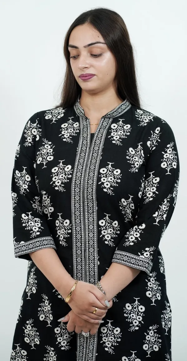 Black_And_White_Printed_Kurti_Set_Stylish_Cotton_Daily_Wear_Top_Bottom