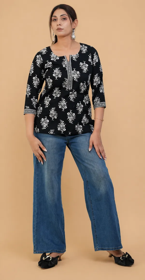 Black_And_White_Printed_Kurti_Chic_Everyday_Style