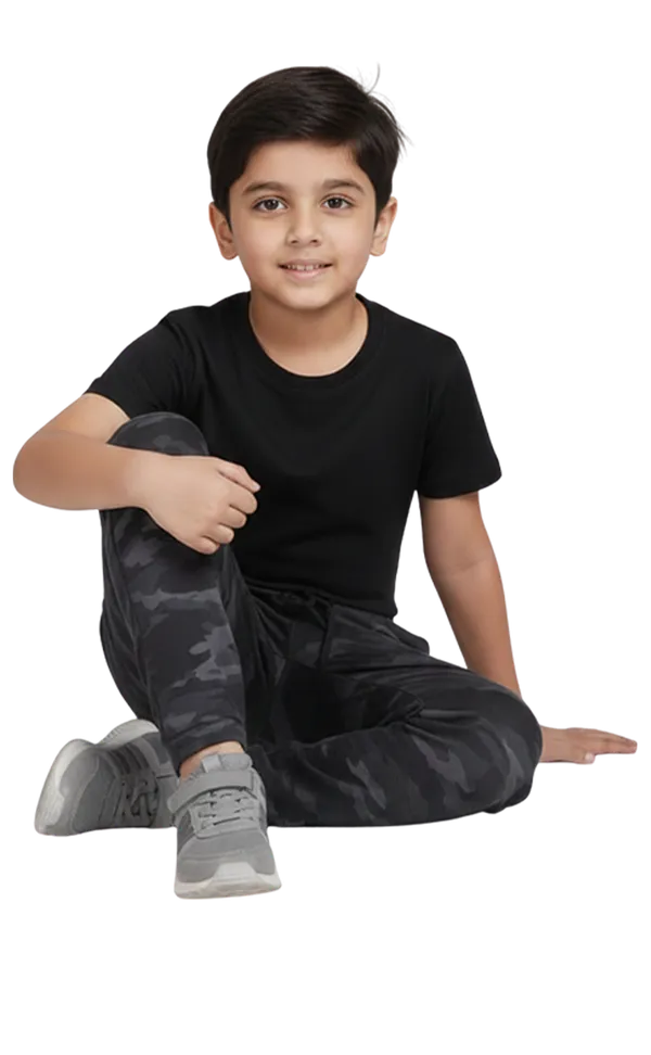Black_Cotton_Blend_Stretch_Fit_Boys_Track_Wear_For_Kids