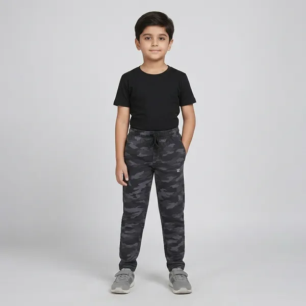 Black_Cotton_Blend_Stretch_Fit_Boys_Track_Wear_For_Kids