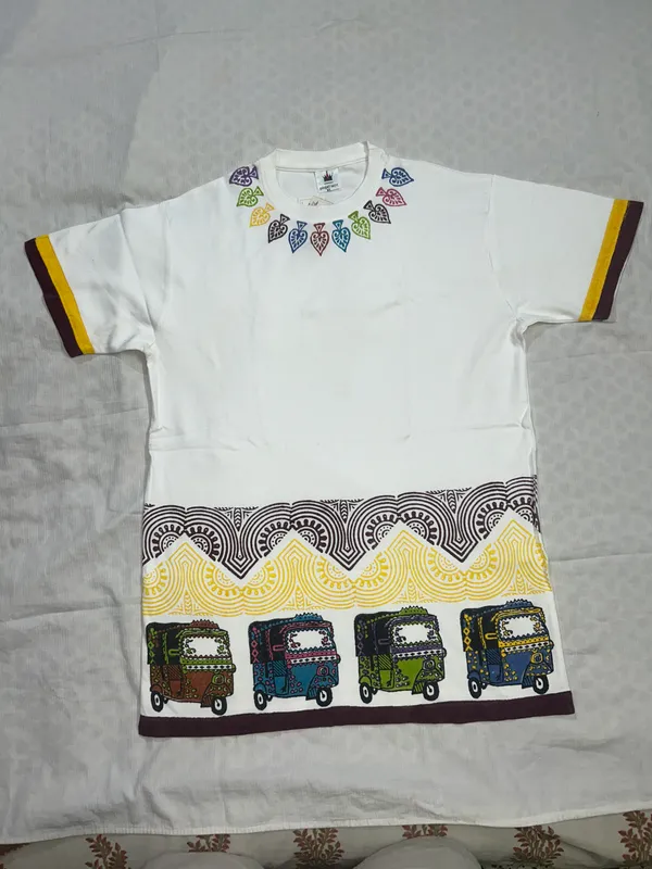 Quirky_Auto_Block_Printed_White_T-Shirt