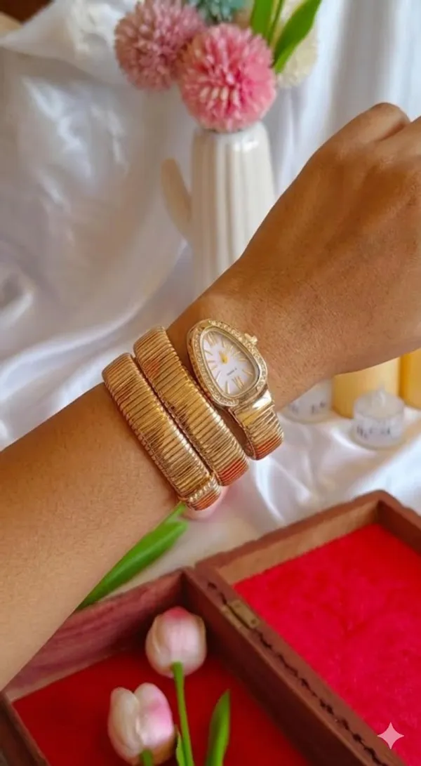 Bvlgari_Snake_Design_Bracelet_Watches_For_Women