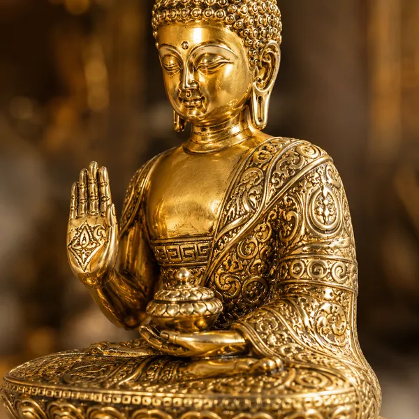 100%_Solid_Brass_Lord_Buddha_Statue_|_1.36_kg_Heavy_Golden_Buddha_Idol_in_Abhaya_Mudra_|_Handmade_Meditation_Buddha_Murti_for_Home_Temple,_Office,_Living_Room,_Yoga_Room_&_Spiritual_Gift