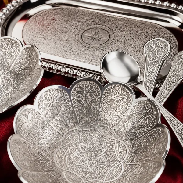 Premium_Silver-Plated_Dry_Fruit_Serving_Set_with_Tray,_Bowls_&_Spoons_in_Velvet_Gift_Box_|_Luxury_Gift_Hamper