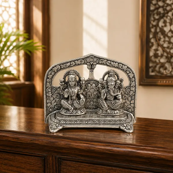 Silver_Finish___Lakshmi_Ganesha_Idol_for_Home_Décor_|_Traditional_Hindu_God_Statue_for_Pooja_Room,_Living_Room,_Office,_Diwali_&_Housewarming_Gift