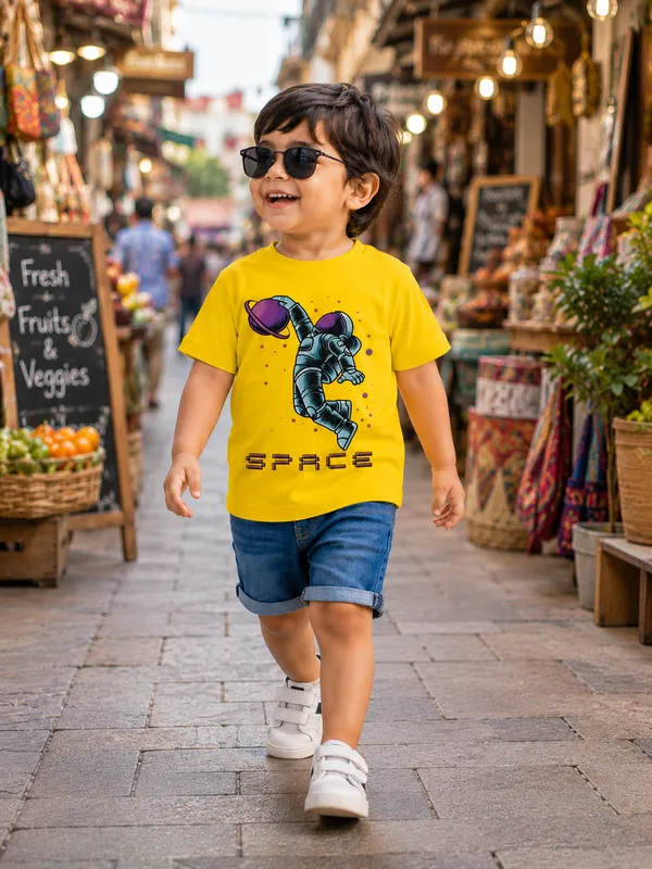 Space_Astronaut:_Rudnika_Trends_Yellow_Space_Astronaut_Printed_half_sleeves_T-Shirt_for_boys.
