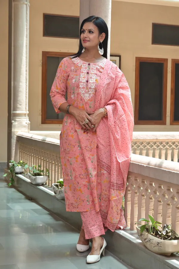Peach_Cotton_Premium_And_Fancy_Design_Kurta_Set_For_Women