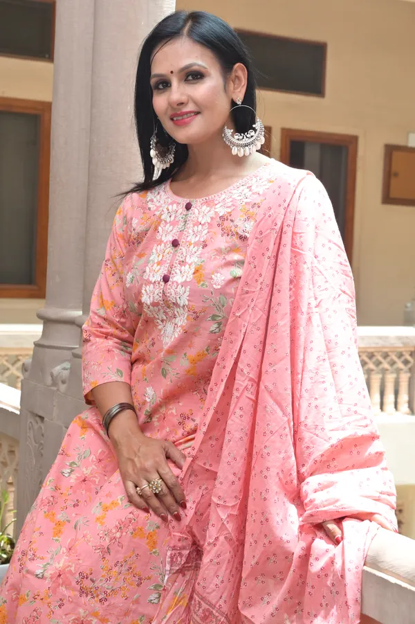 Peach_Cotton_Premium_And_Fancy_Design_Kurta_Set_For_Women
