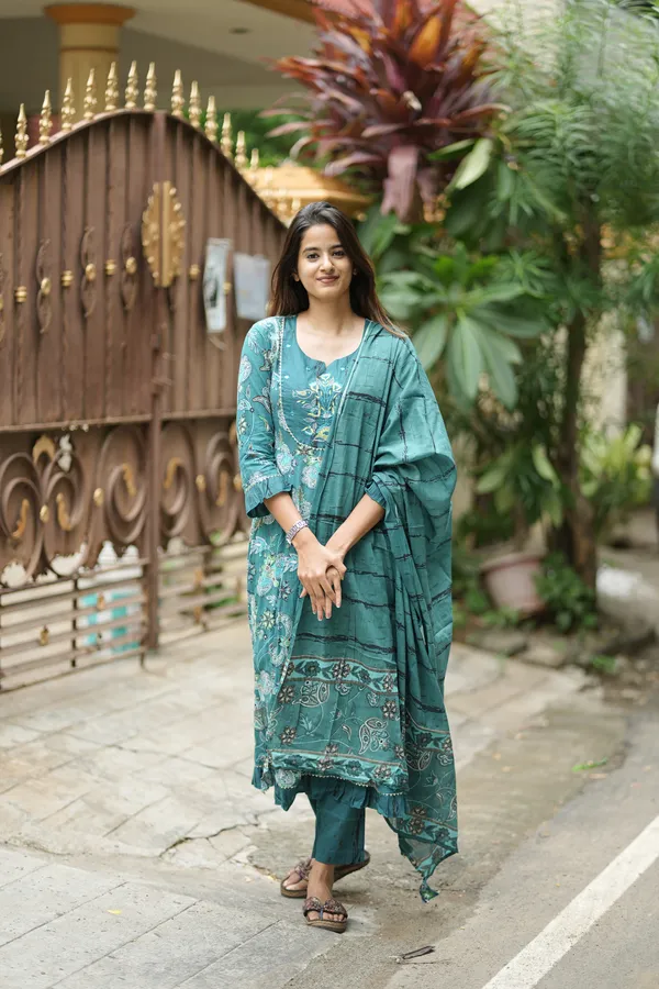 GULNAAR