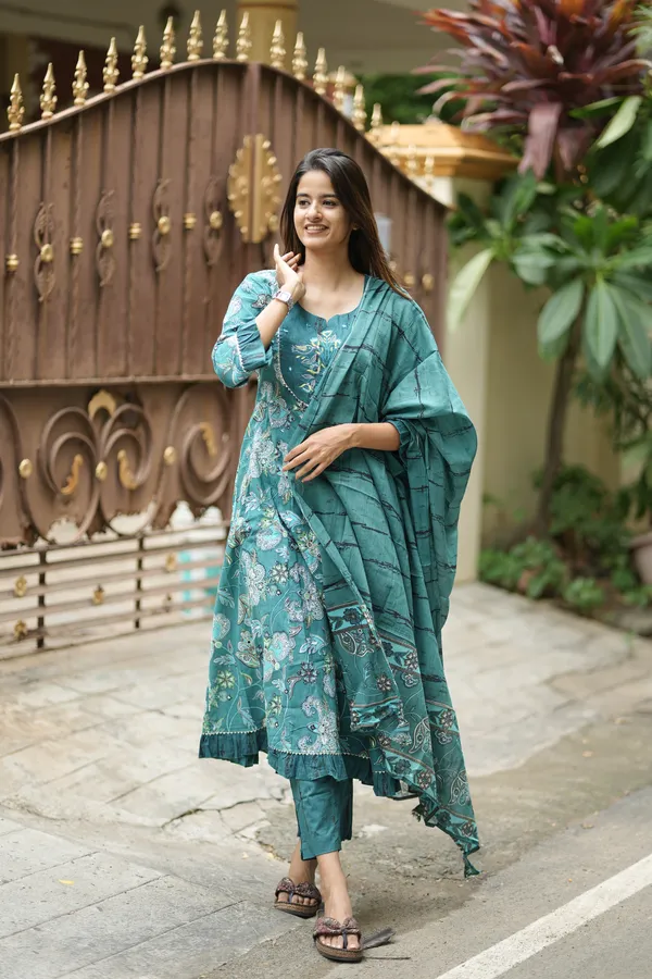 GULNAAR