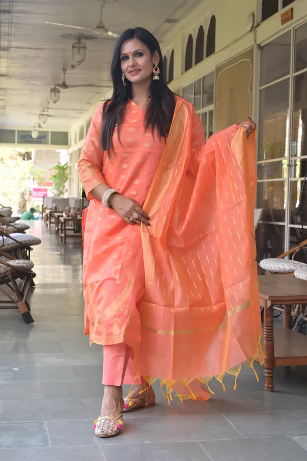 Peach_Banarasi_Kurta_Set_For_Women