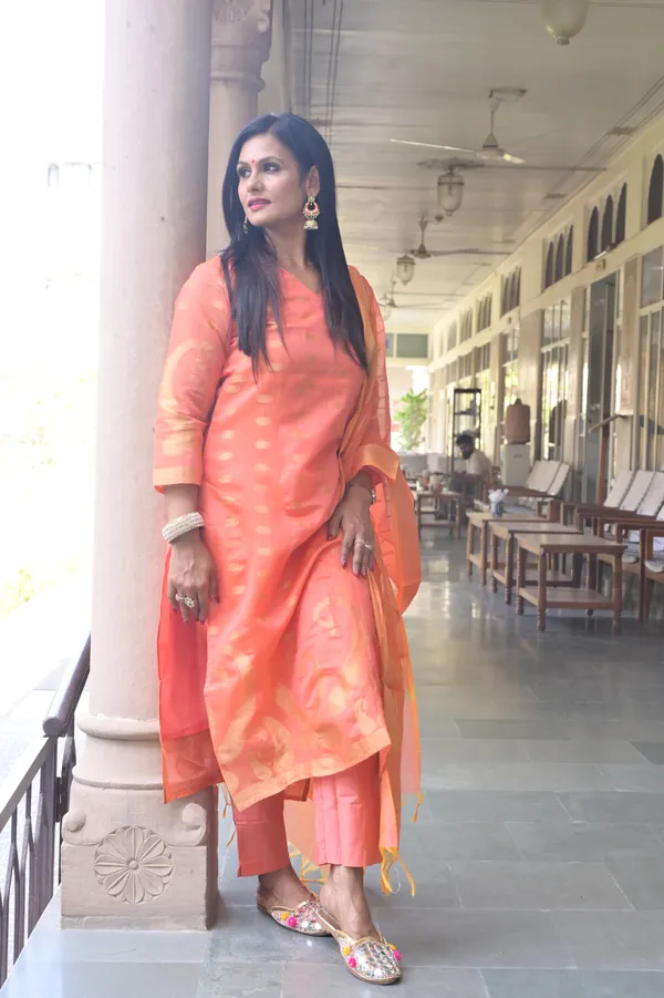 Peach_Banarasi_Kurta_Set_For_Women