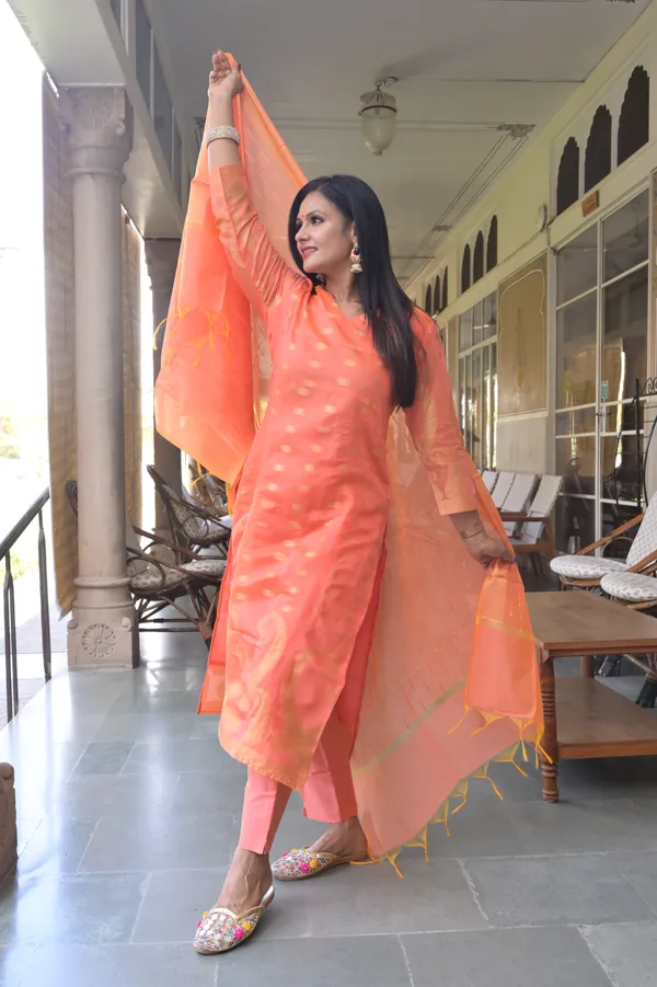 Peach_Banarasi_Kurta_Set_For_Women