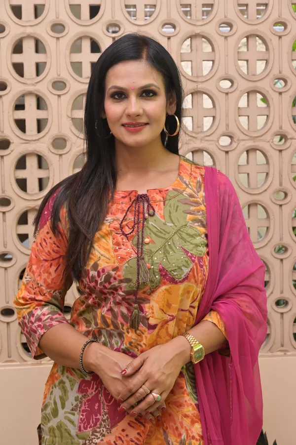 Multicolor_Cotton_Premium_And_Fancy_Design_Kurta_Set_For_Women