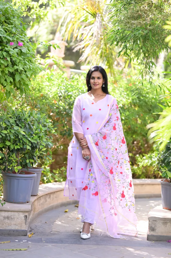 Lilac_Doria_Premium_And_Fancy_Design_Kurta_Set_For_Women