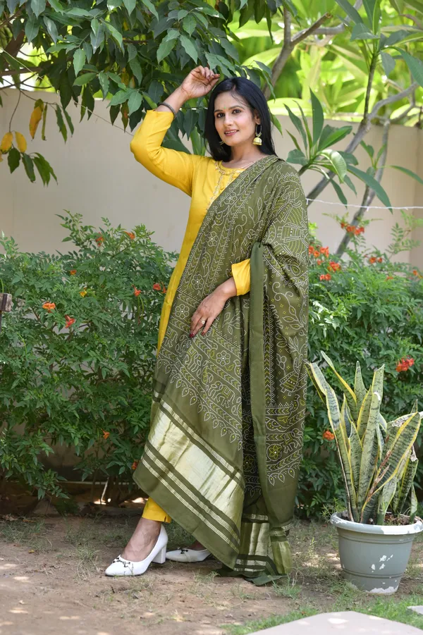 Yellow_Silk_Premium_And_Fancy_Design_Kurta_Set_For_Women