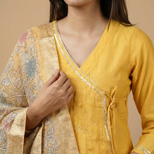 Yellow_Chanderi_Premium_And_Fancy_Design_Kurta_Set_For_Women