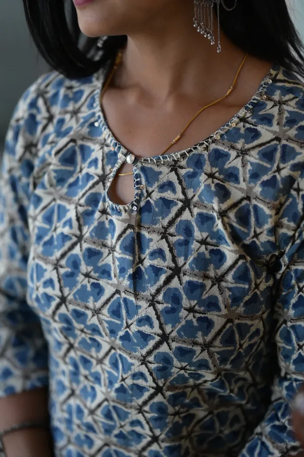 Indigo_Cotton_Premium_And_Fancy_Design_Kurta_Set_For_Women