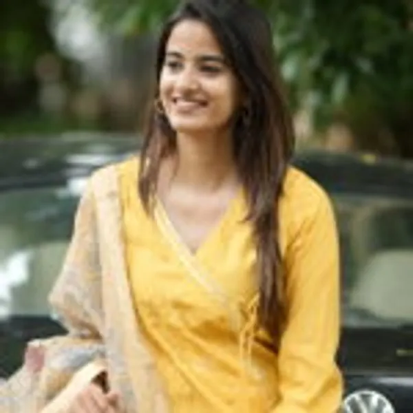 Yellow_Chanderi_Premium_And_Fancy_Design_Kurta_Set_For_Women