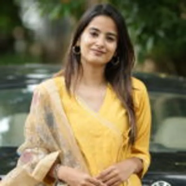 Yellow_Chanderi_Premium_And_Fancy_Design_Kurta_Set_For_Women