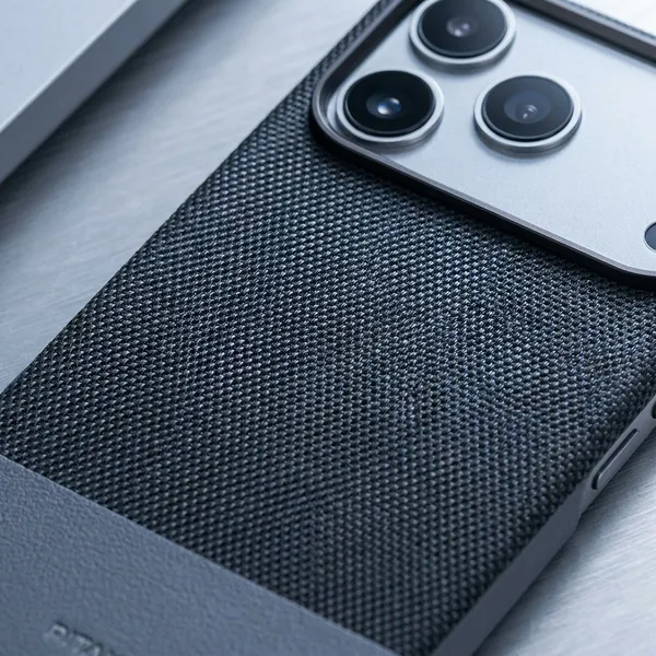 Premium_Textured_Phone_Case_with_Camera_Protection