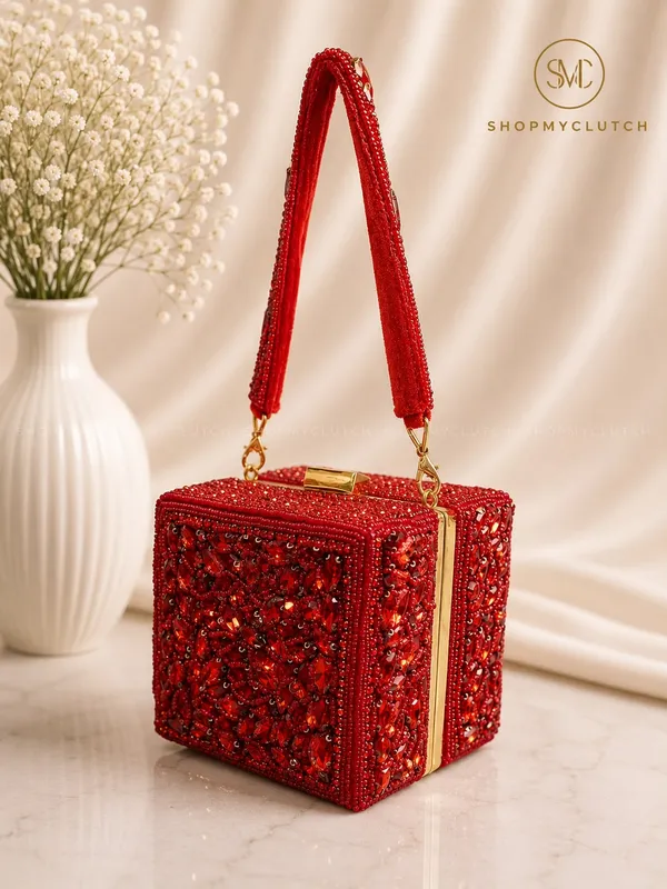 Ruby_Flame_Crystal_Box_Clutch_