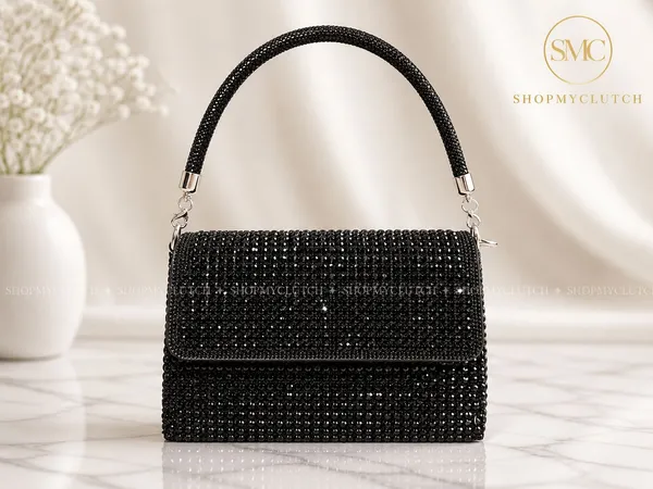 Black_Sequined_Evening_Clutch_With_Detachable_Chain_Strap
