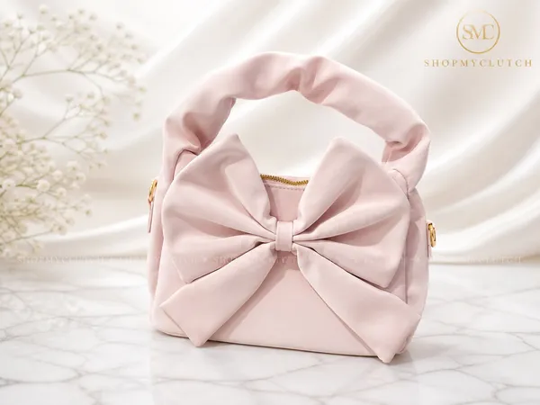 Elegant_Bow_Detail_Handbag_In_Soft_Pink