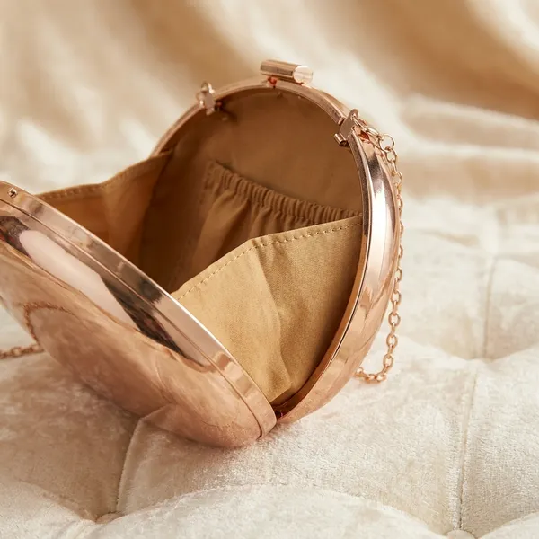 Rose_Gold_Metallic_Clutch_Purse_With_Chain_Strap