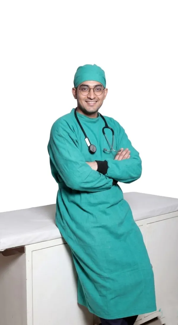 Cotton_Green_Operation_Theater_Gown