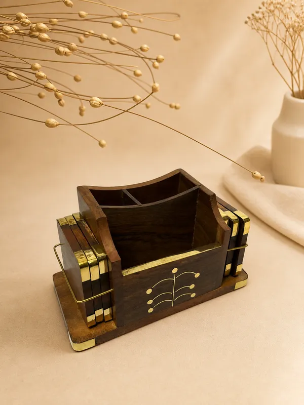 Wooden_Desk_Organizer_With_Brass_Accents_And_Floral_Inlay_Design