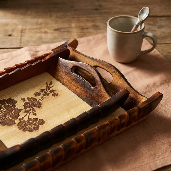 Wooden_Serving_Trays_with_Handles,_Set_of_3,_Brown,_Rustic_Style,_Decorative_Leaf_Design