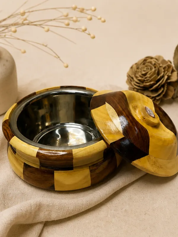 Handcrafted_Wooden_Chapati_Bowl_With_Lid_-_Yellow_And_Brown_Segmented_Design