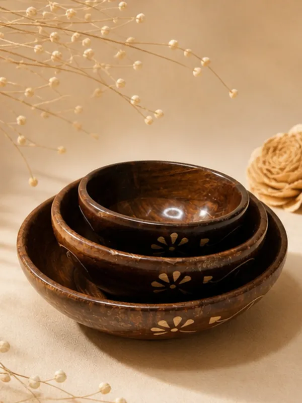 Pack_Of_3_Handcrafted_Wooden_Nesting_Bowls_-_Brown_With_Decorative_Inlay