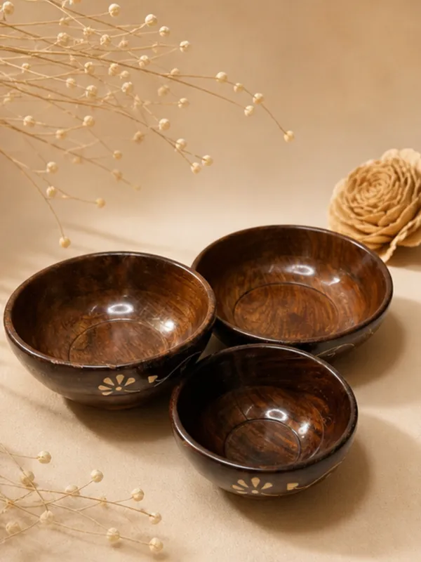 Pack_Of_3_Handcrafted_Wooden_Nesting_Bowls_-_Brown_With_Decorative_Inlay