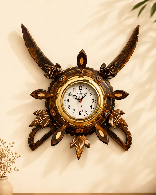 Handmade_Sword_Style_Wooden_Round_Wall_Clock_For_Living_Room_|_Decorative_Clock_With_Brass_Accents