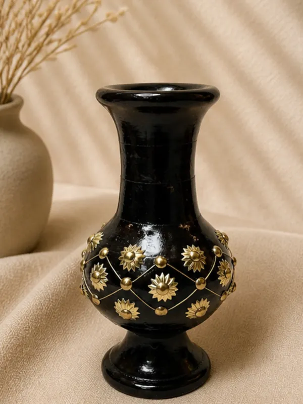 Decorative_Black_Brass_Vase_With_Golden_Floral_Pattern