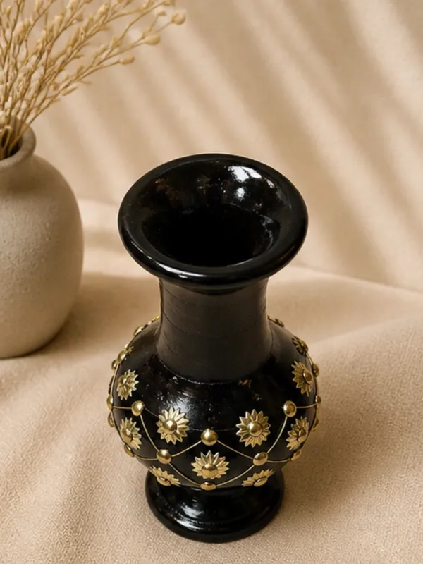 Decorative_Black_Brass_Vase_With_Golden_Floral_Pattern