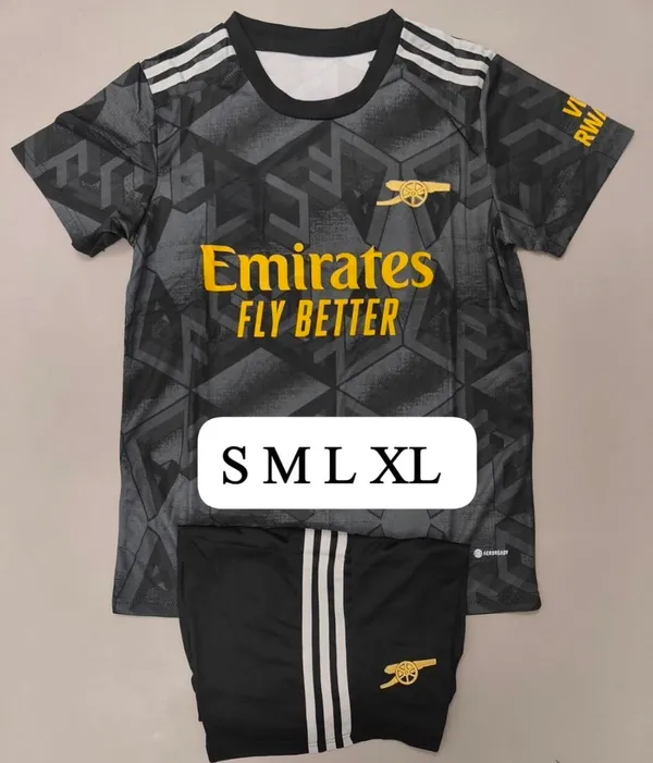Arsenal_Black_OLD_SET