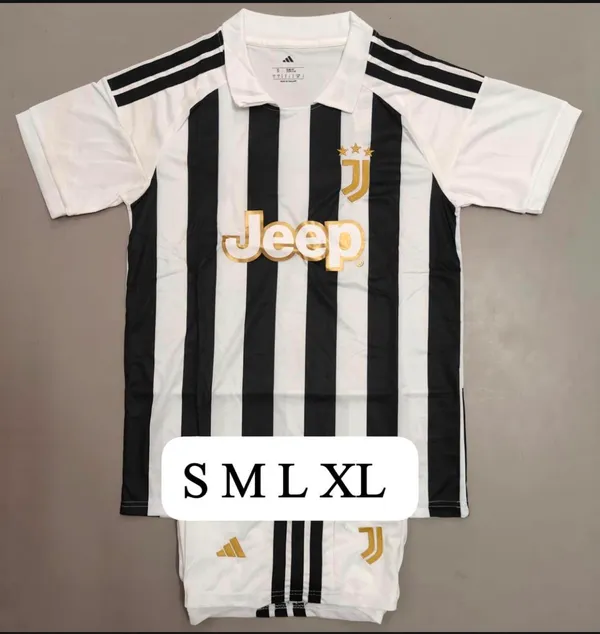 Juventus_Home_Set
