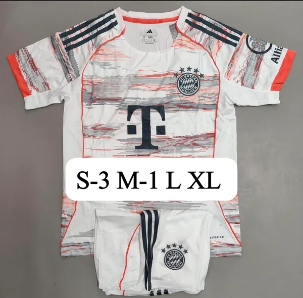 Bayern_Away_OLD_set