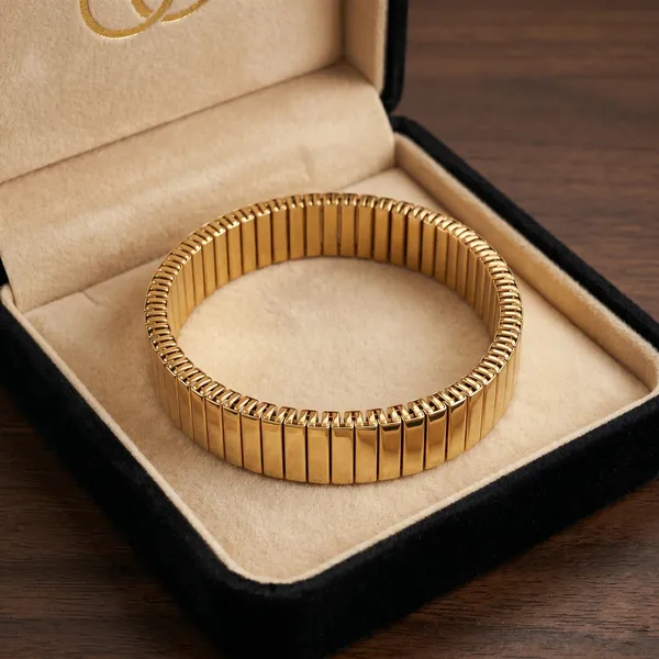 Gold_Demi_Fine_Bracelet_For_Unisex