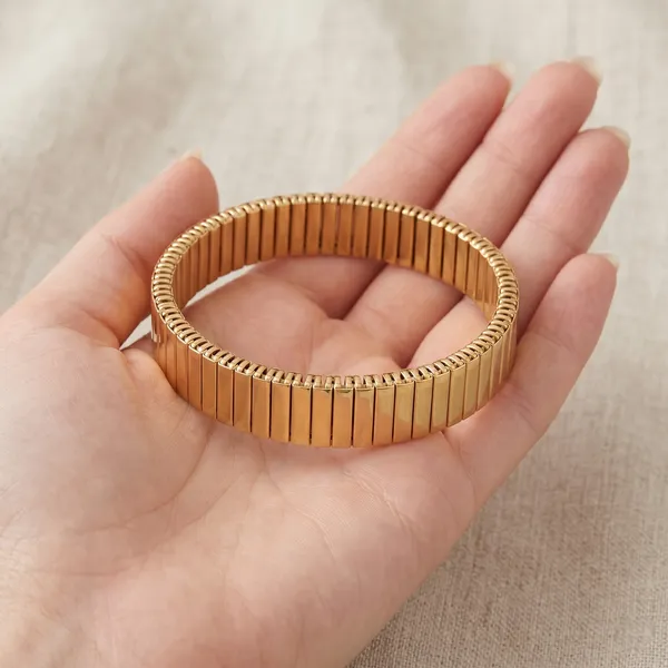 Gold_Demi_Fine_Bracelet_For_Unisex
