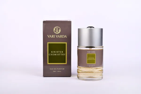 Vari_Varda_Sinister_Chemistry_Eau_De_Parfum