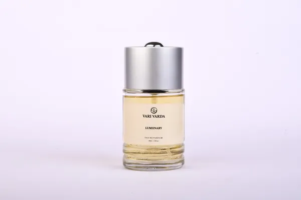 Vari_Varda_Luminary_Eau_De_Parfum