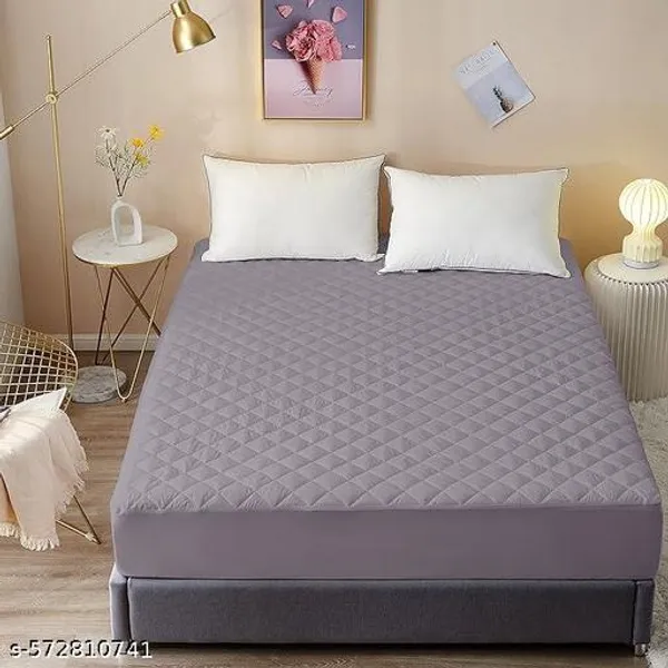 Waterproof_Quilted_Mattress_Protector_With_Elastic_All_Around